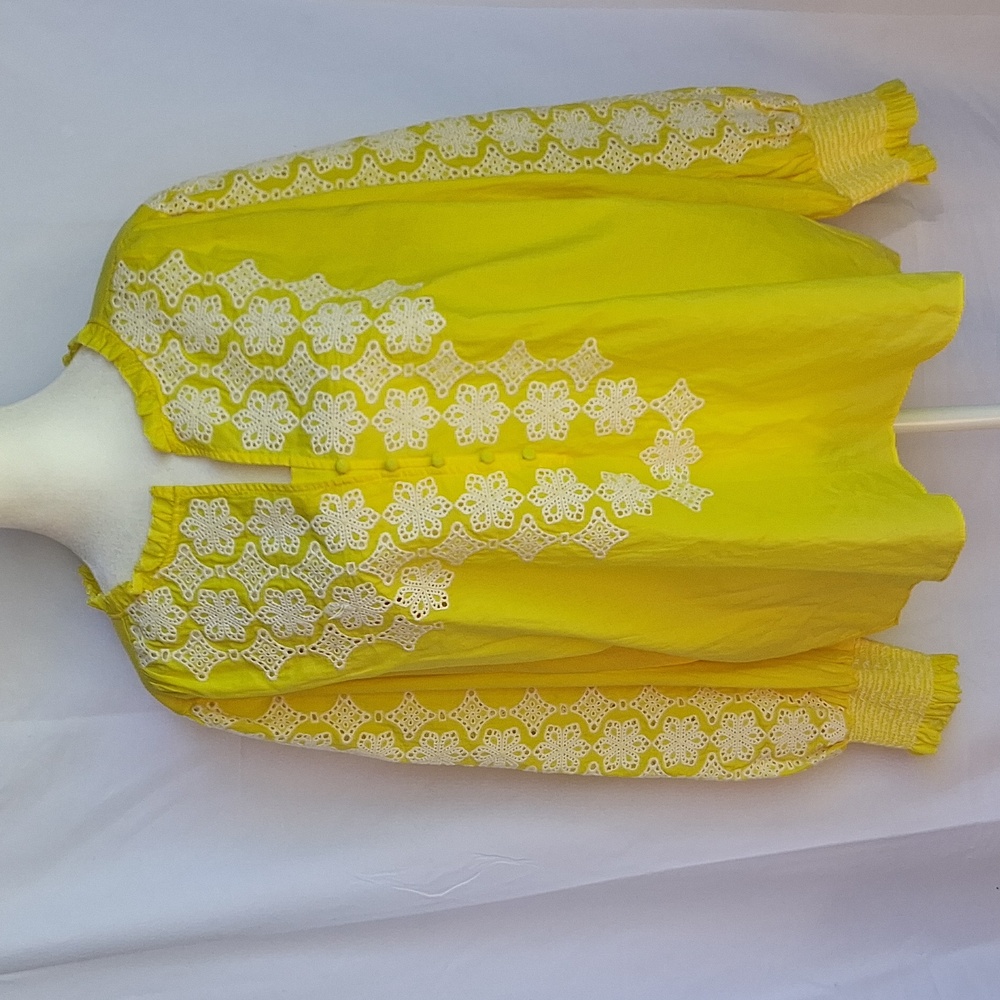 GIBSON & LATIMER Embroidered Floral Ruffled Button Front Neck Blouse Yellow XL - Picture 10 of 13